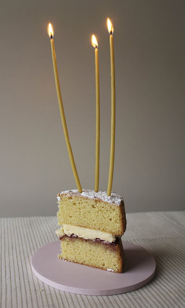 Beeswax celebration candles (8 long candles)