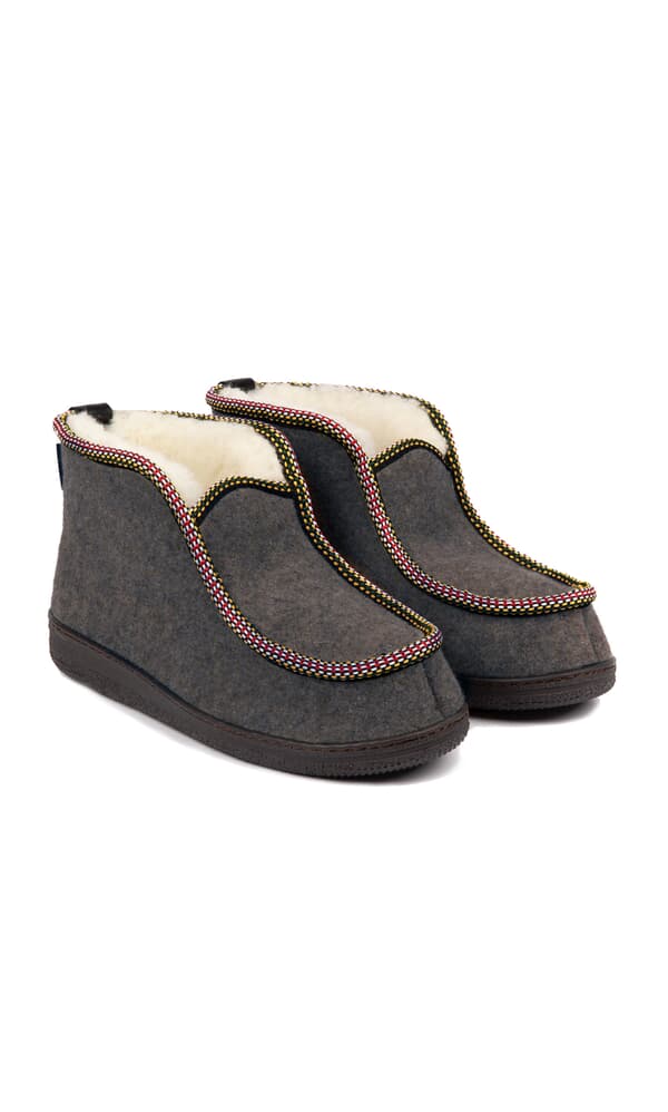 Innuit felt slippers