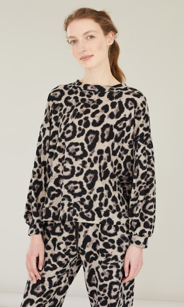 Bellingham leopard top