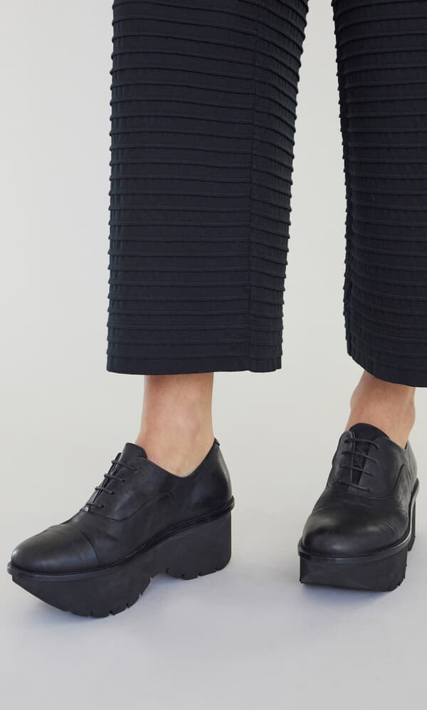 Brodie brogues
