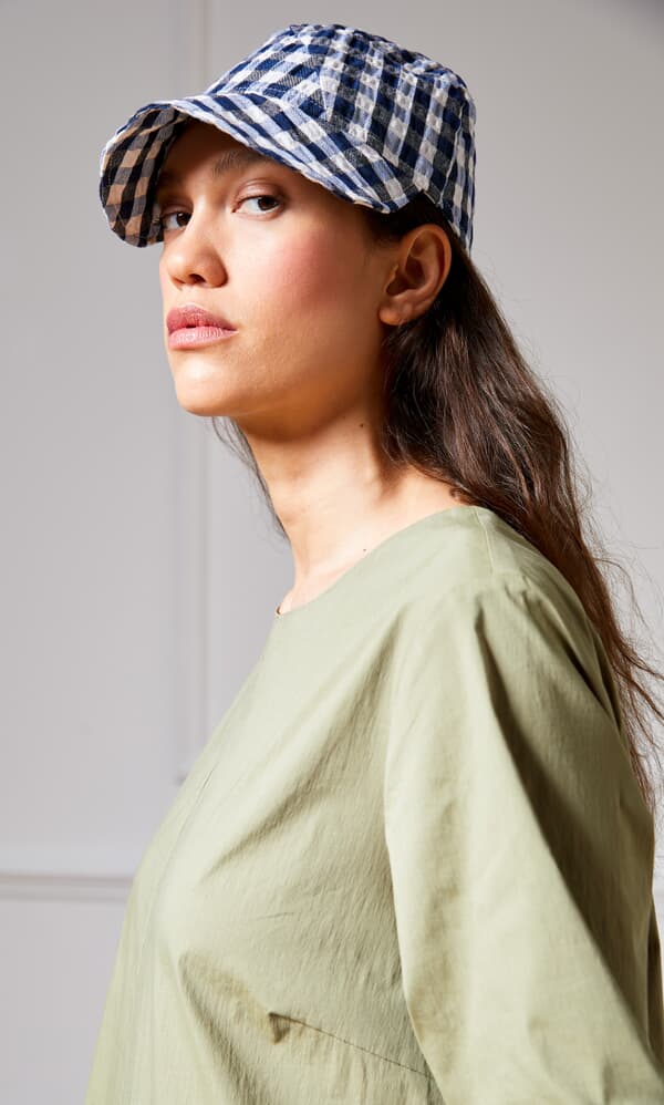 Arno check cap