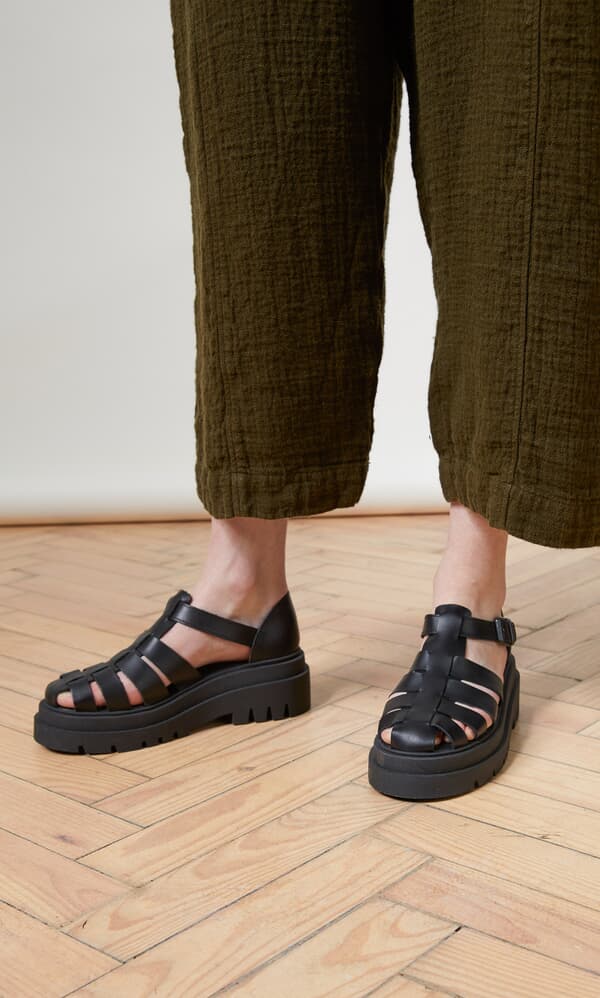 Harriman sandals