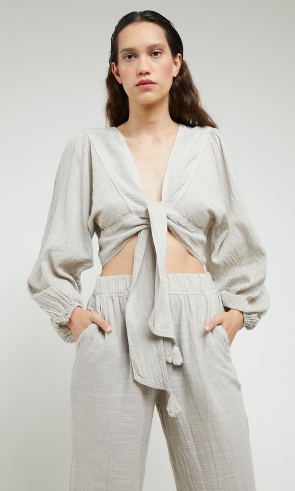 Minim tie top