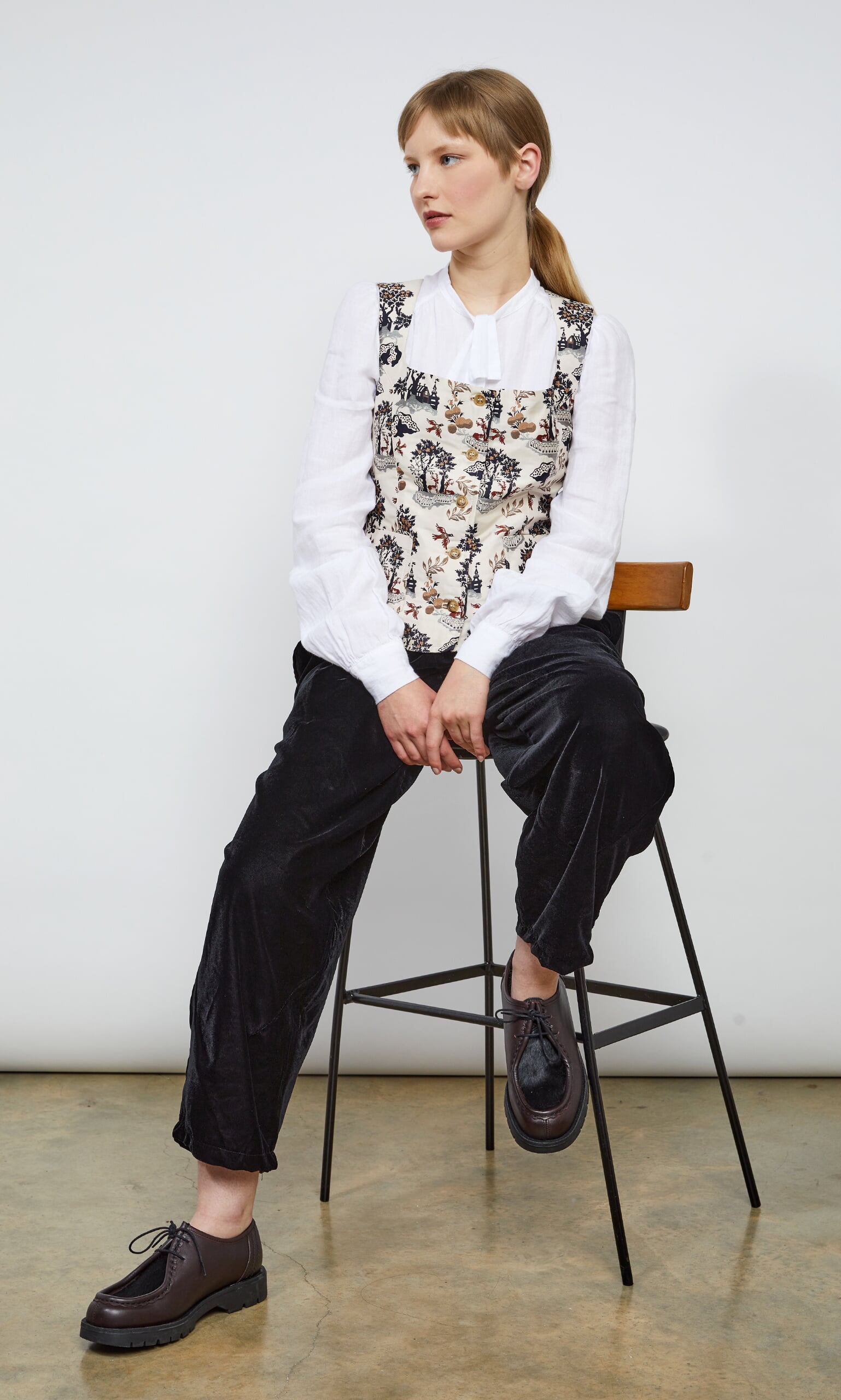 Doe waisted top