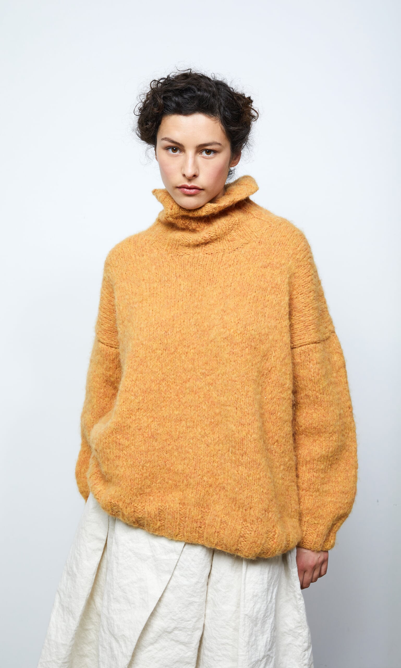 Butterscotch rollneck