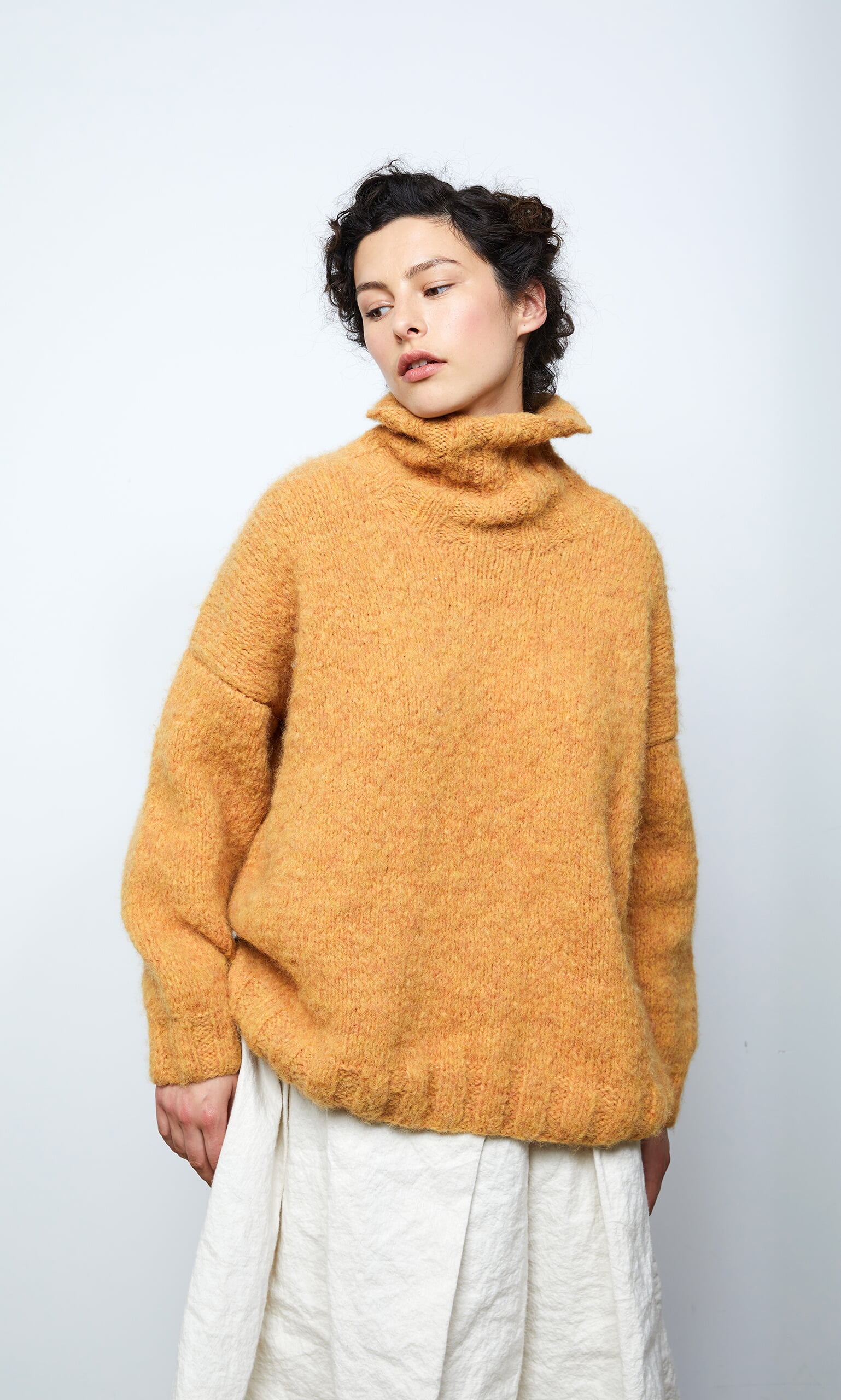 Butterscotch rollneck