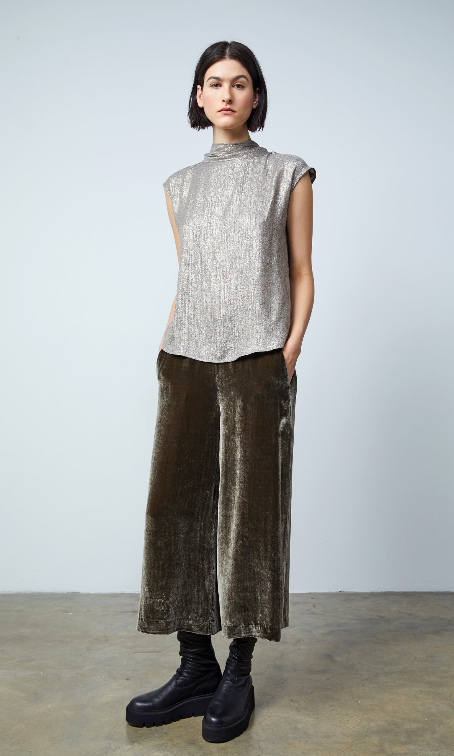 Sage velvet pants