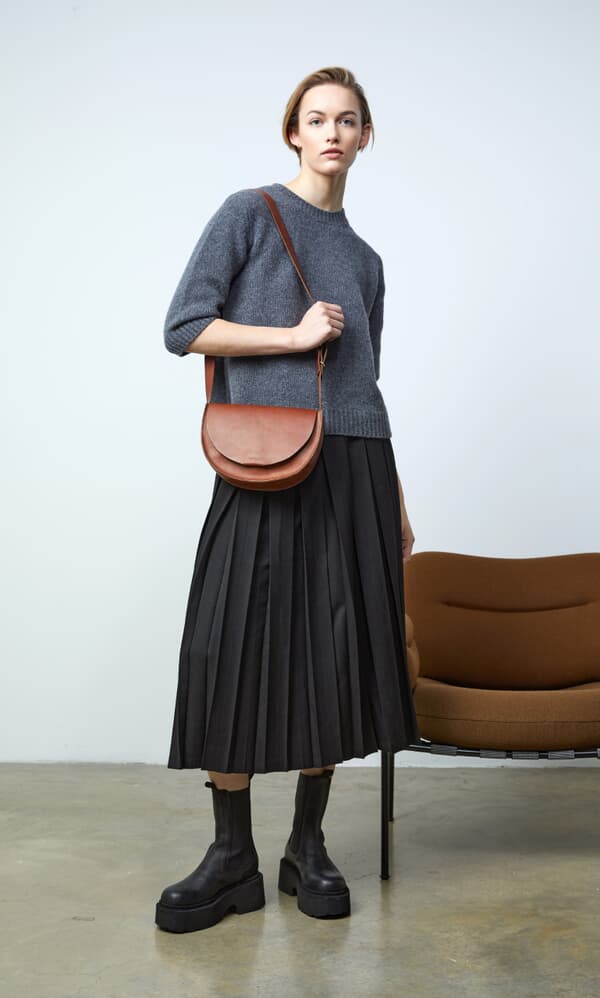 Bow leather bag