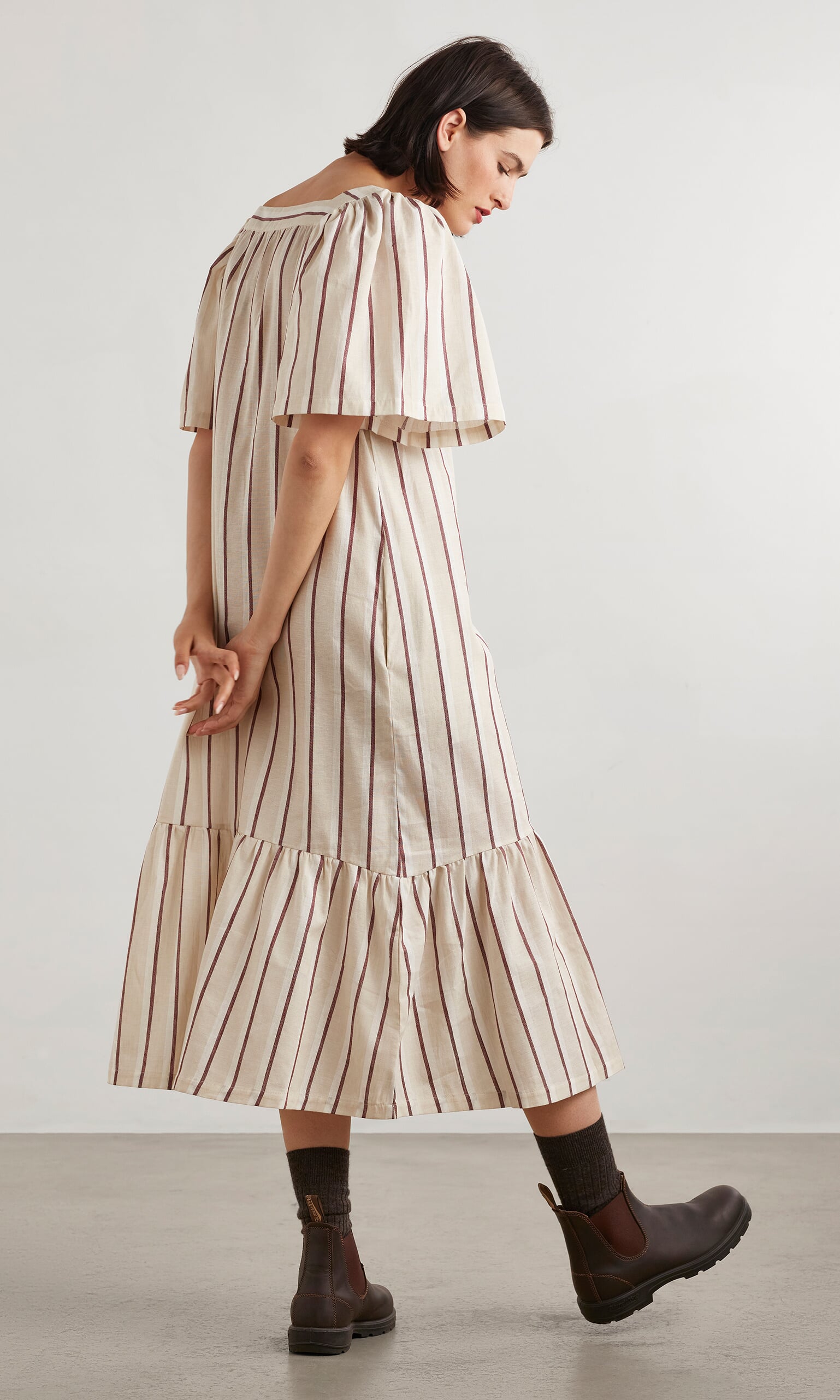 Anita linen dress - Plümo Ltd
