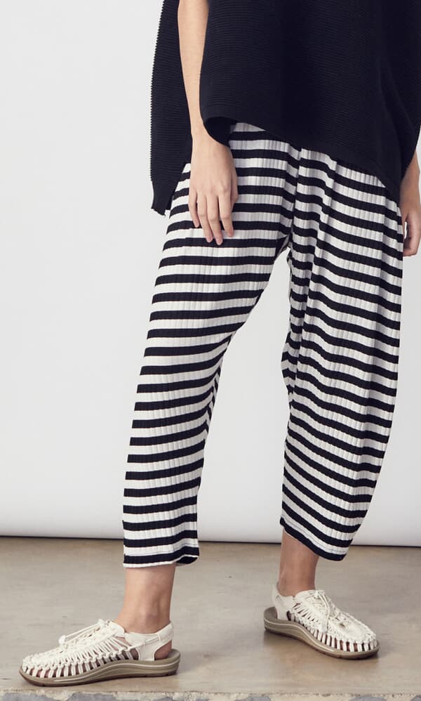 Oyster catcher pants - black stripe