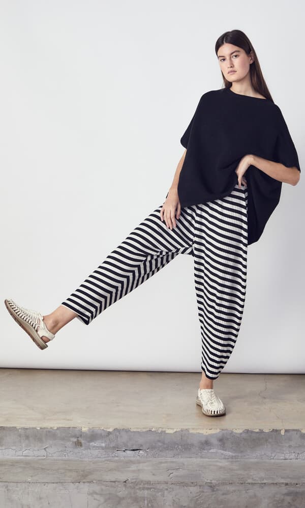 Oyster catcher pants - black stripe