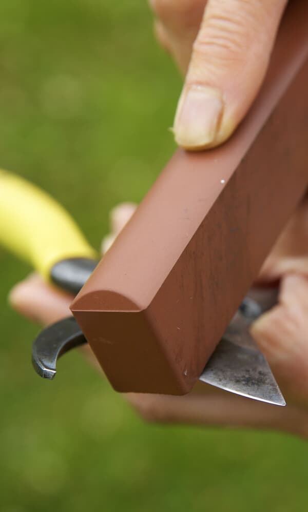 Sharpening stone 