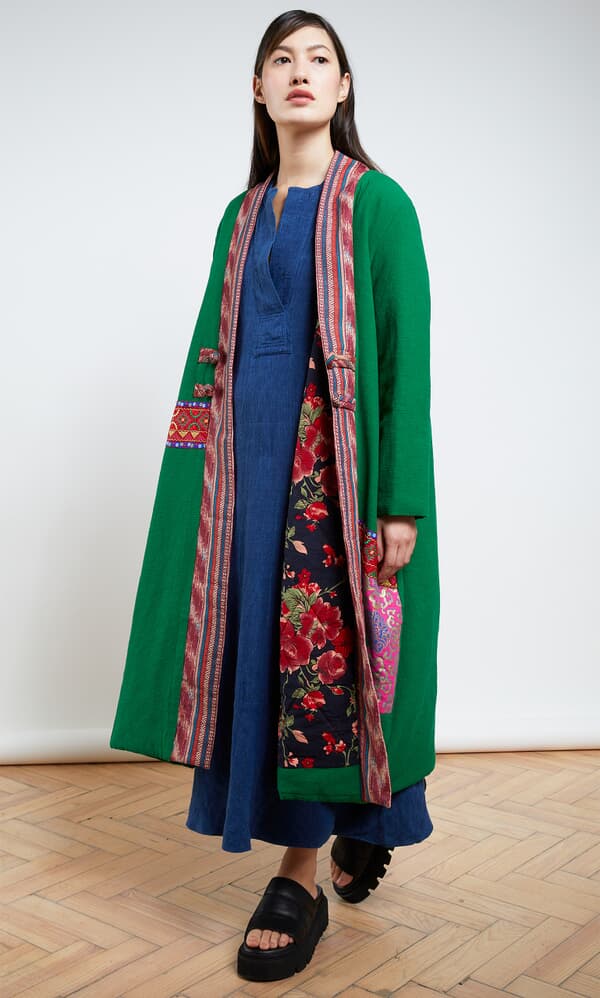 Embroidered patch coat - Green