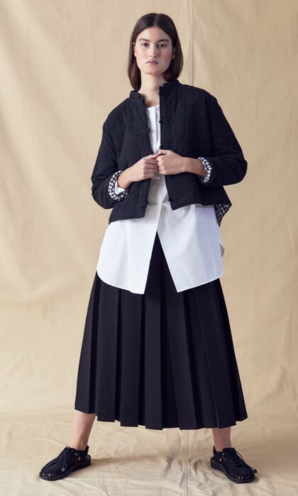 Black pleated skirt - Plümo Ltd