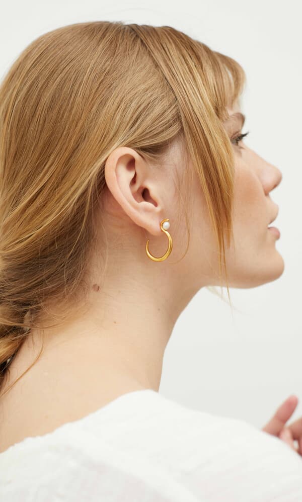 Pearl lora earrings