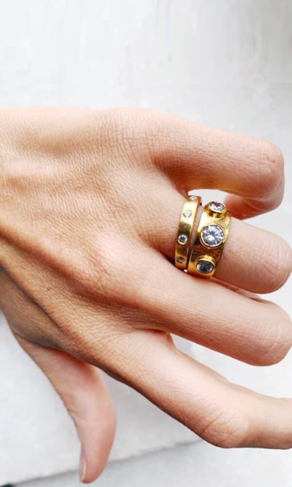 Ettienne ring