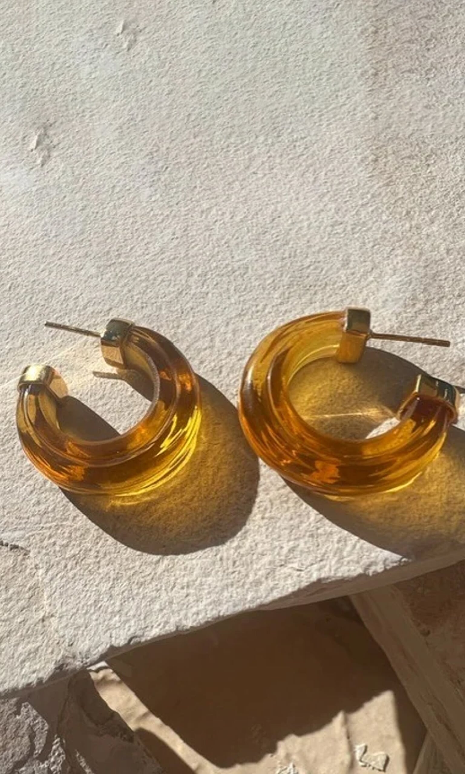 Naomi earrings - amber