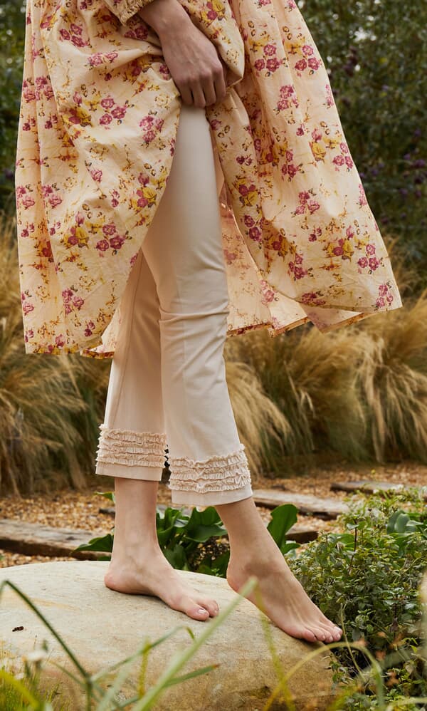 Ellen ruffle pants