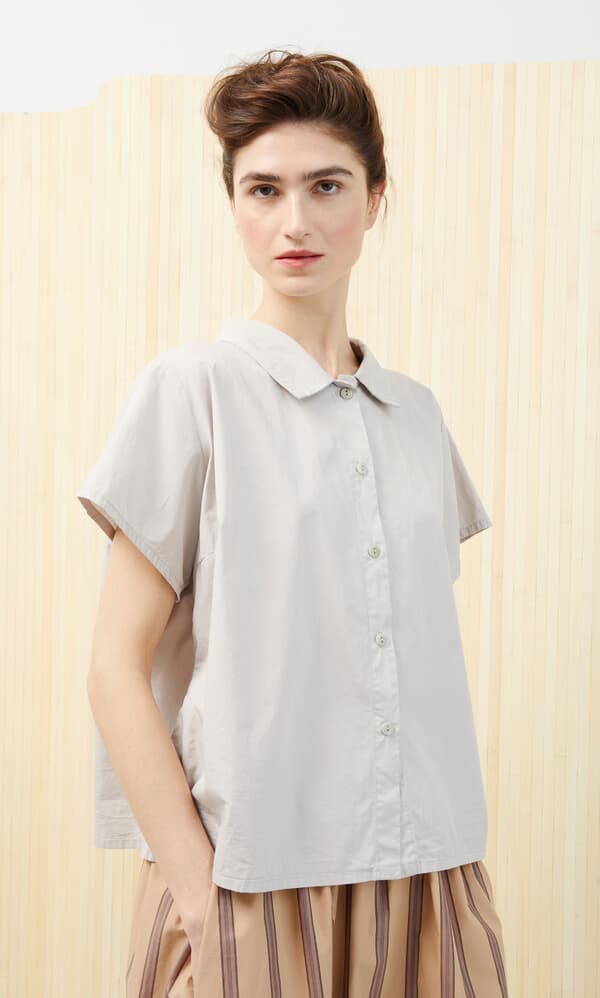 Abbot blouse