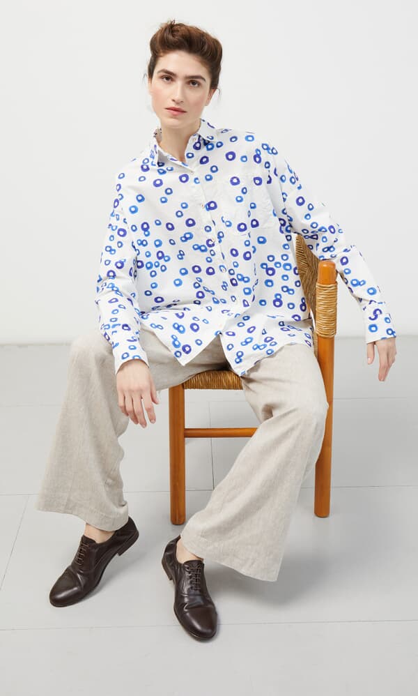 Blue circle shirt