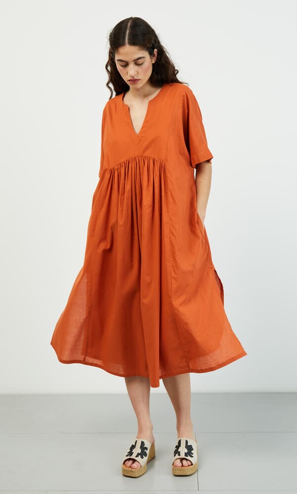 Merchant dress