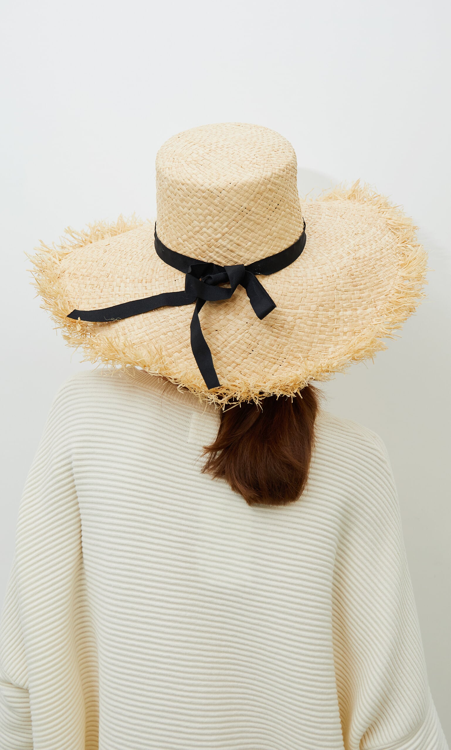 Frayed straw hat - Plümo Ltd