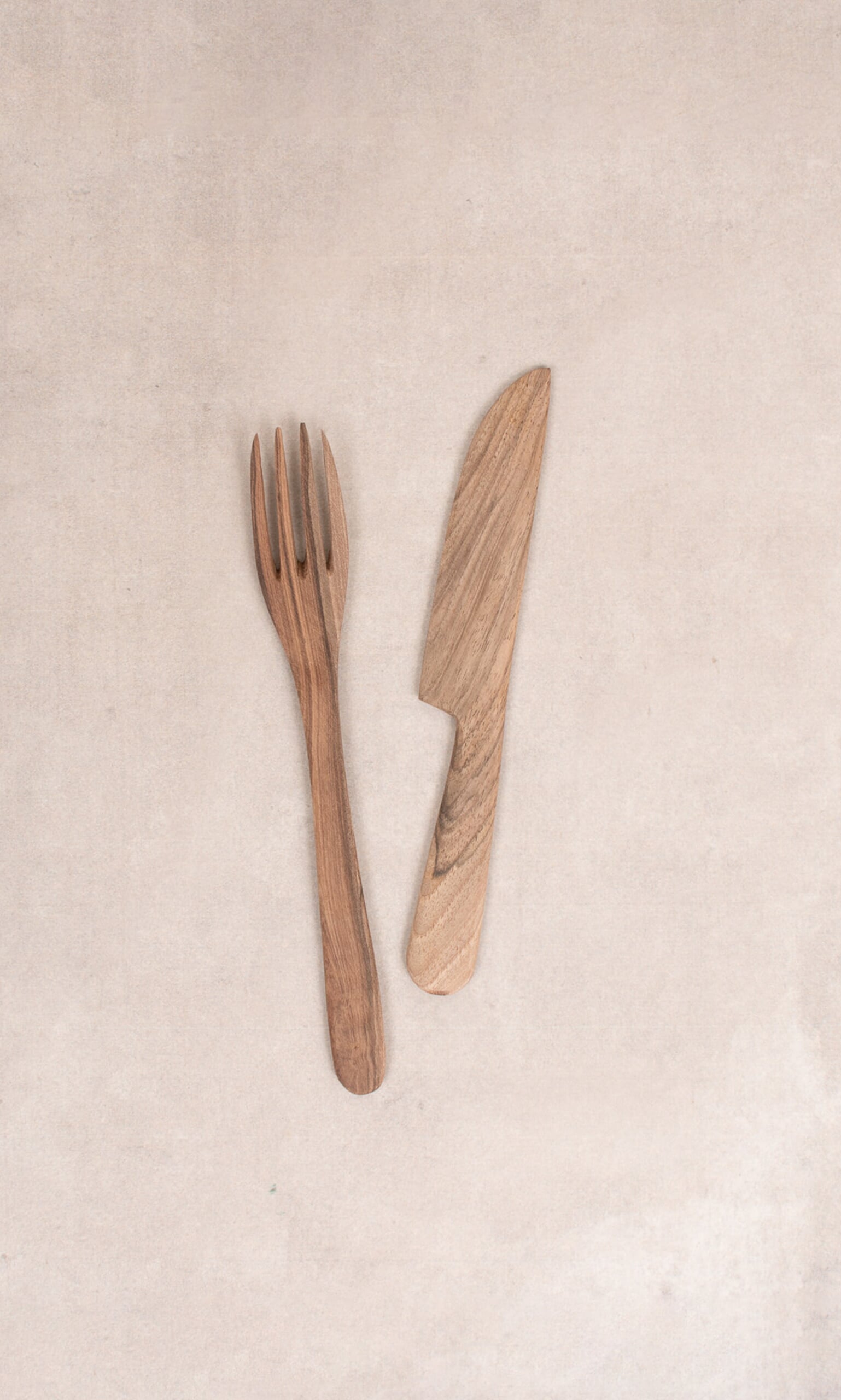 Walnut Cutlery Set 