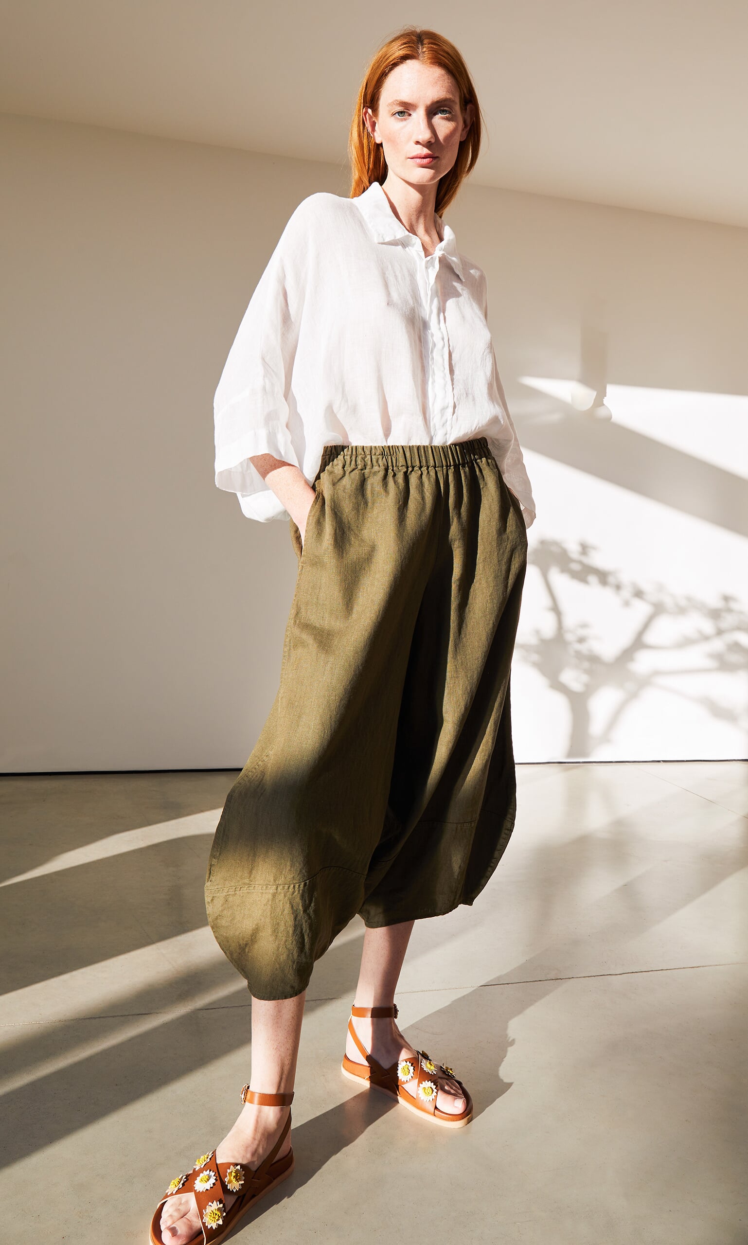 Olive balloon pants