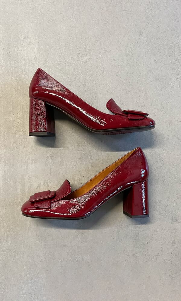 Claret heels by Chie Mihara