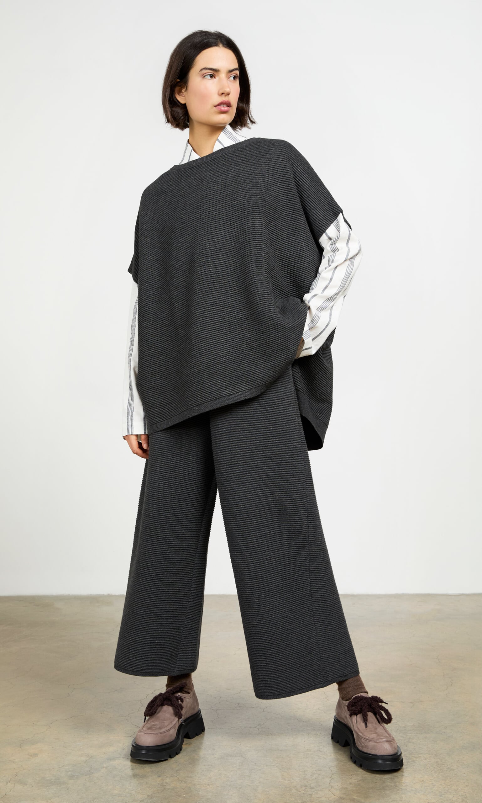 Orla Pants - Graphite 