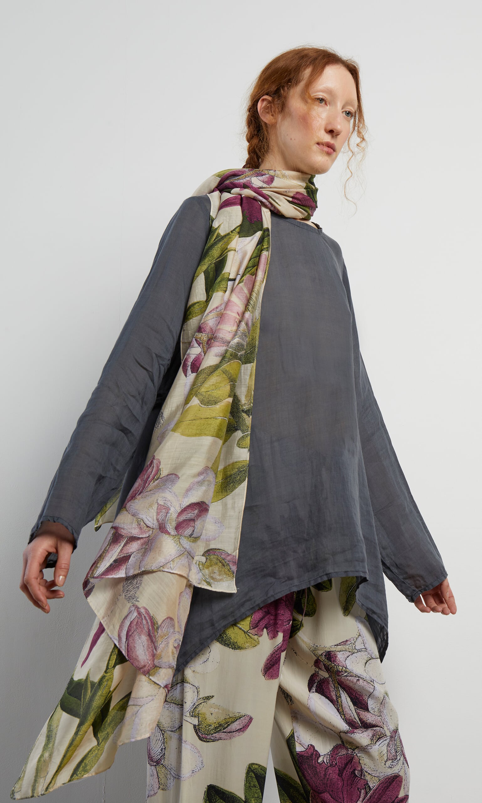 Rue Scarf