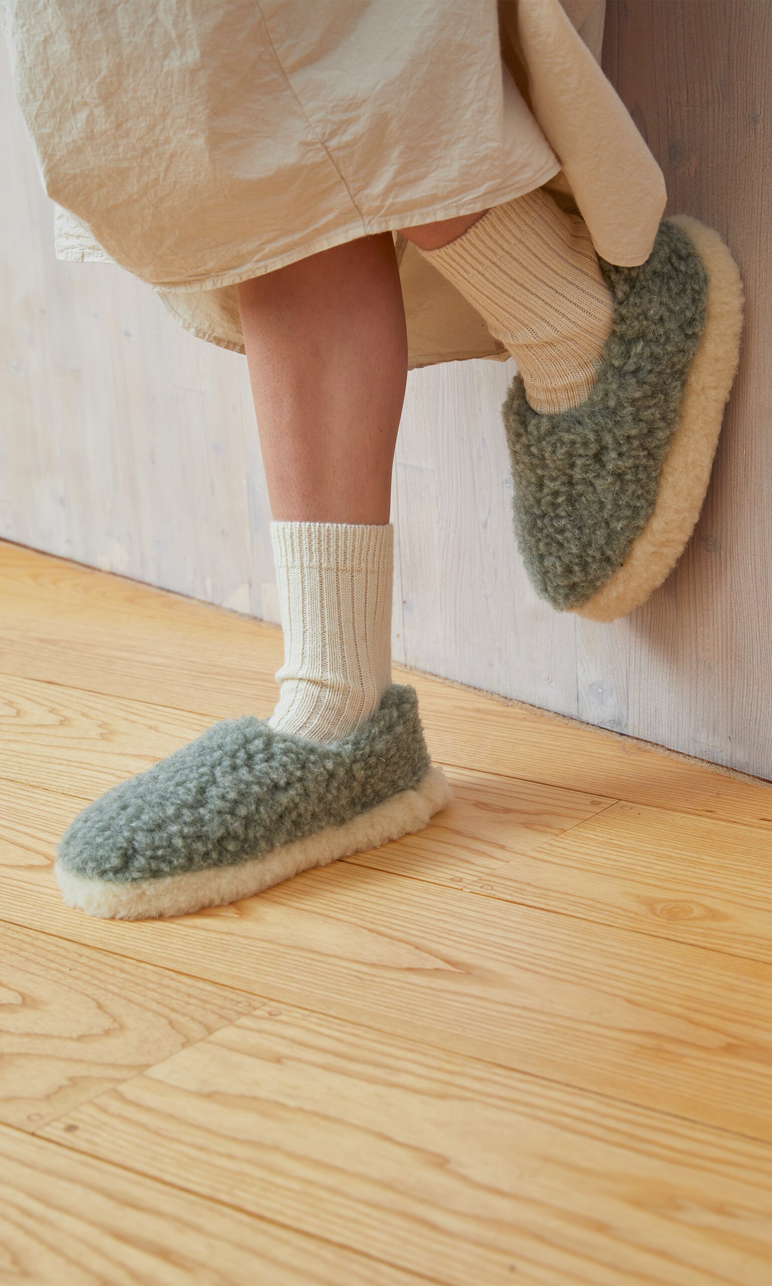 Wool Slippers - Minty
