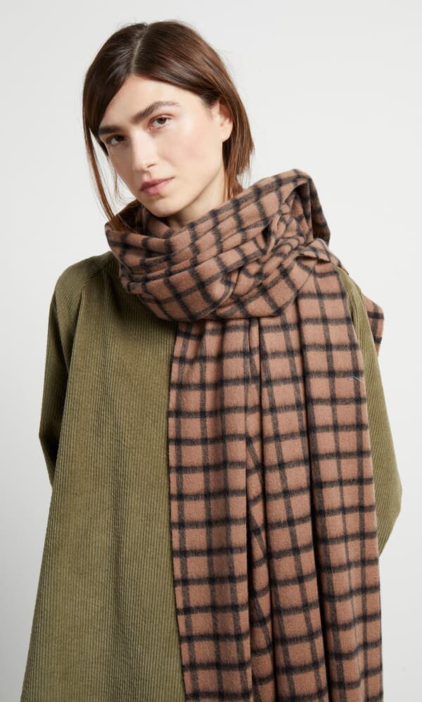 Acorn Scarf