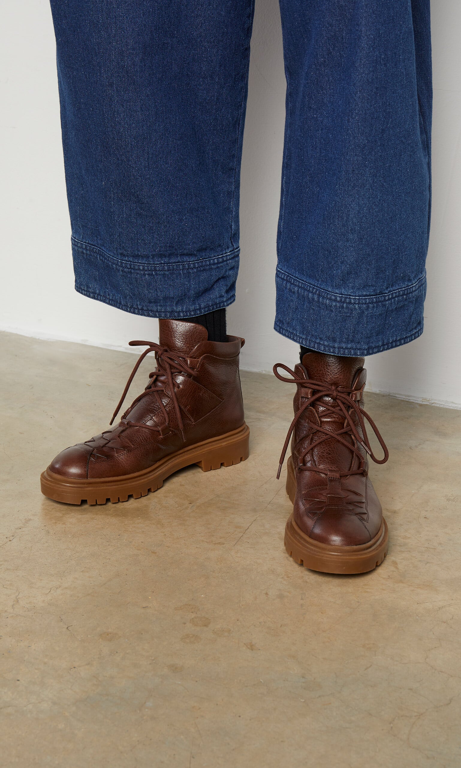 Zea Brown Boots