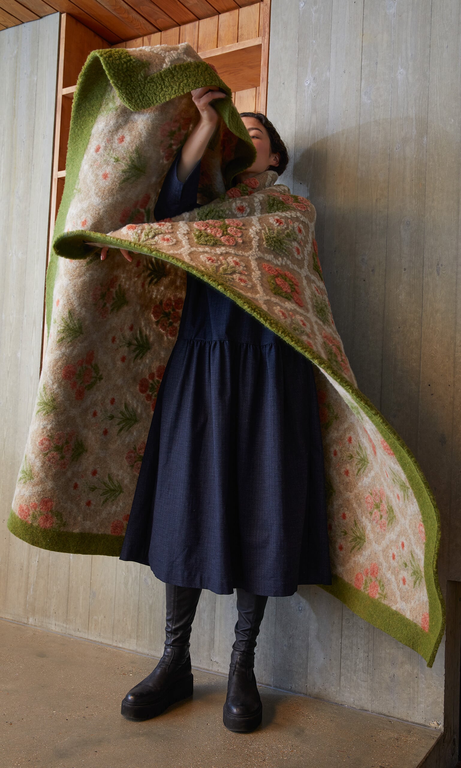 Isfa Wool Blanket