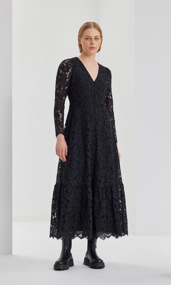 Long lace dress