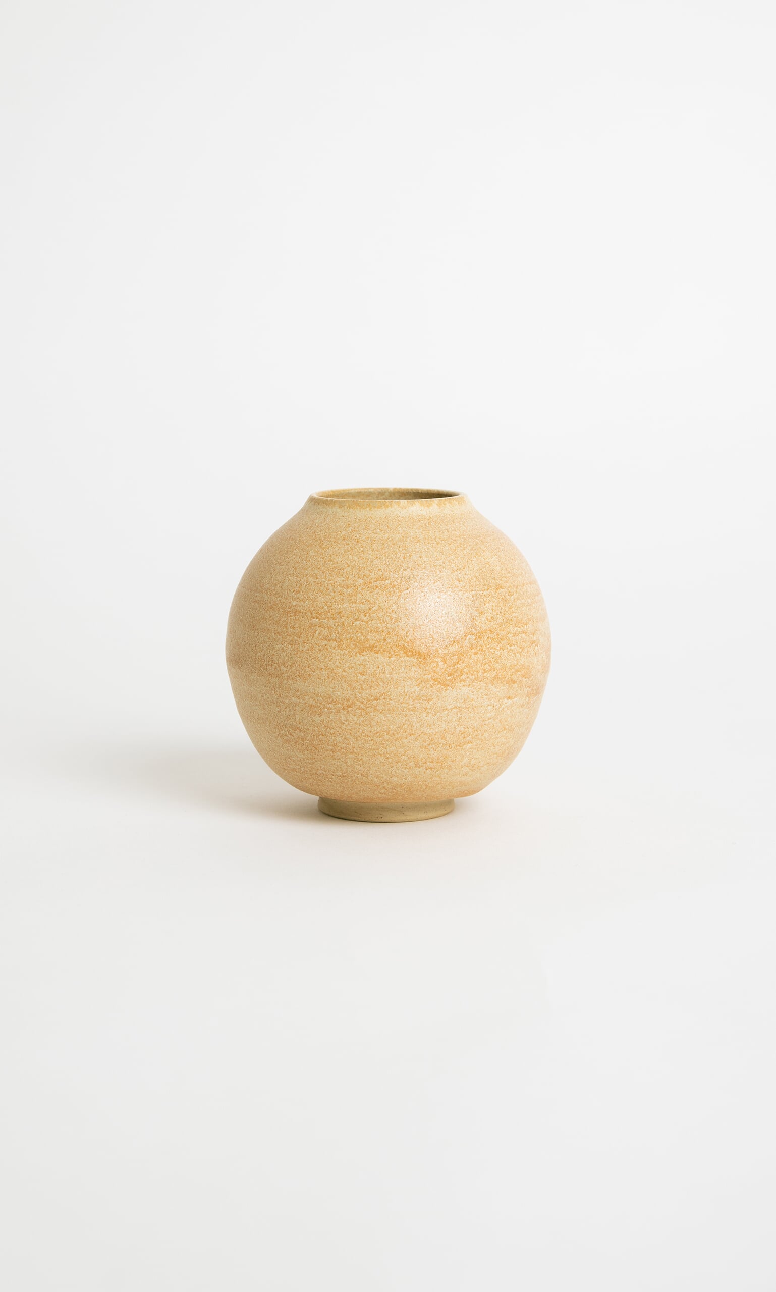 Ecru Moon Vase 