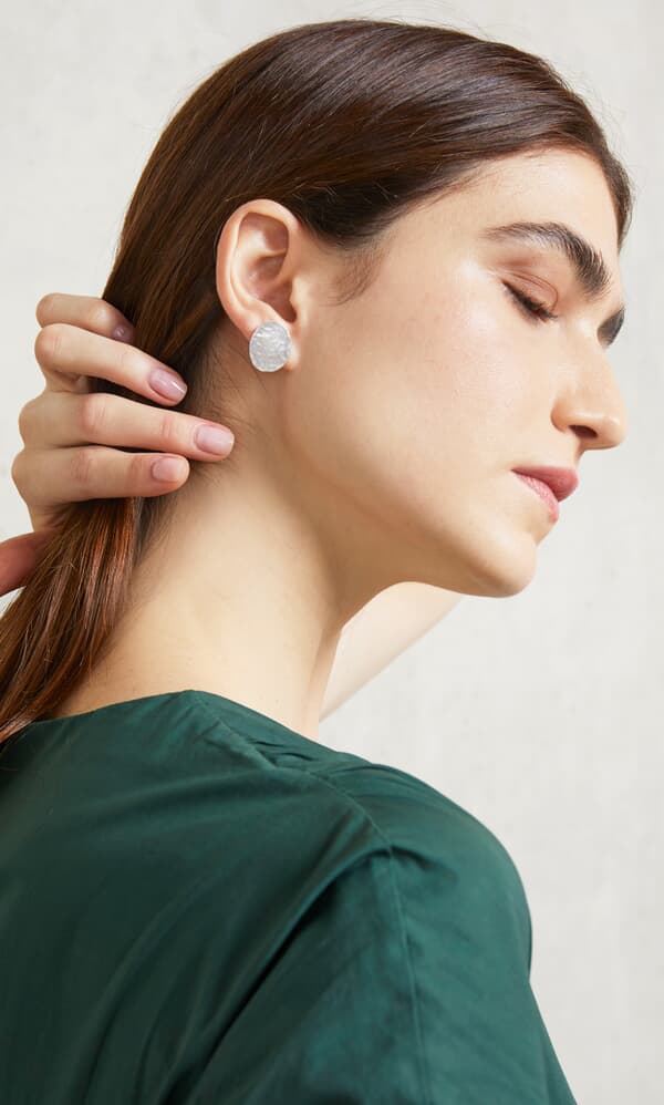 Oval pebble earrings