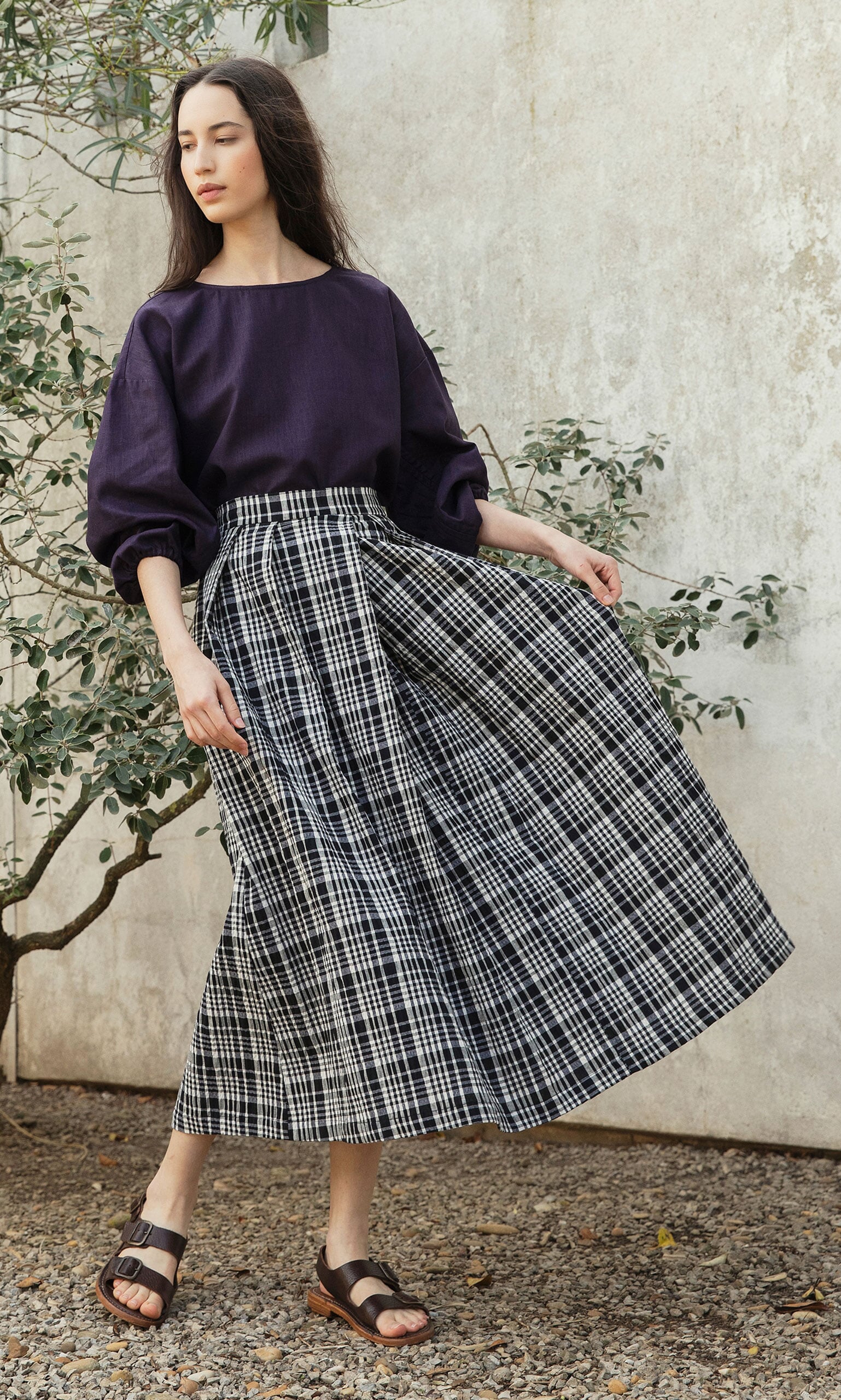 Black and white grey plaid skirt best sale