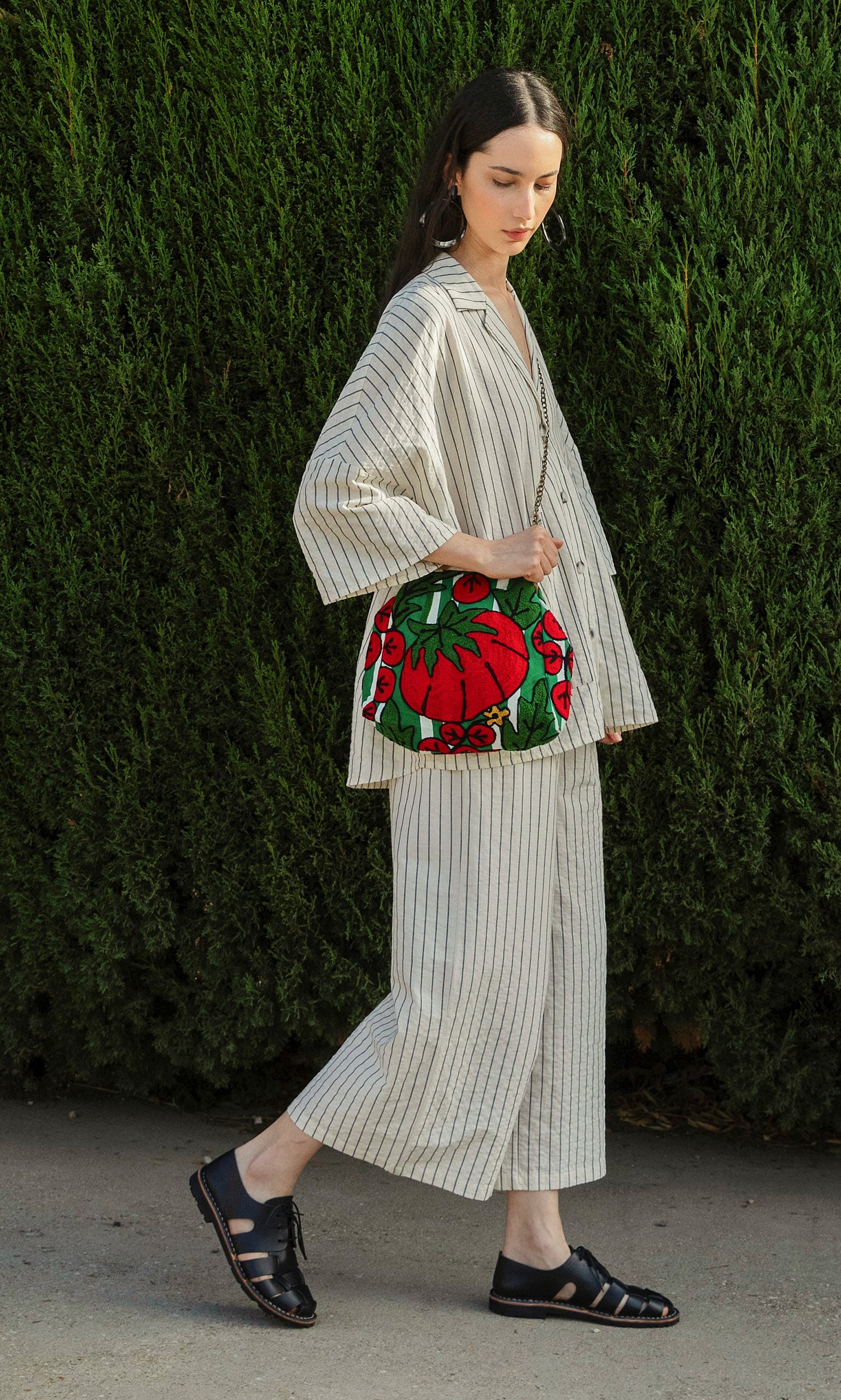 Tomato Clasp Bag