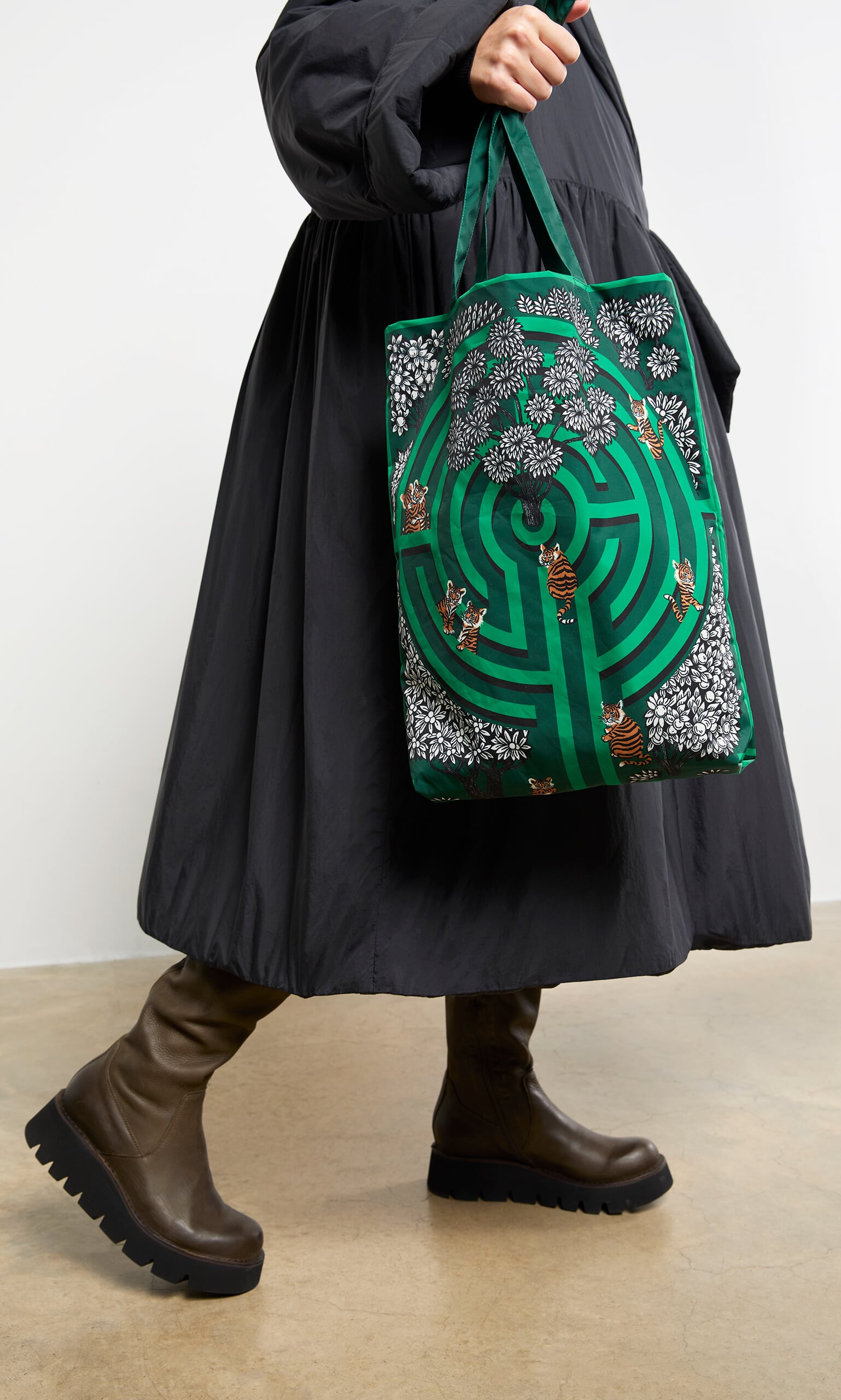 Maze Tote Bag