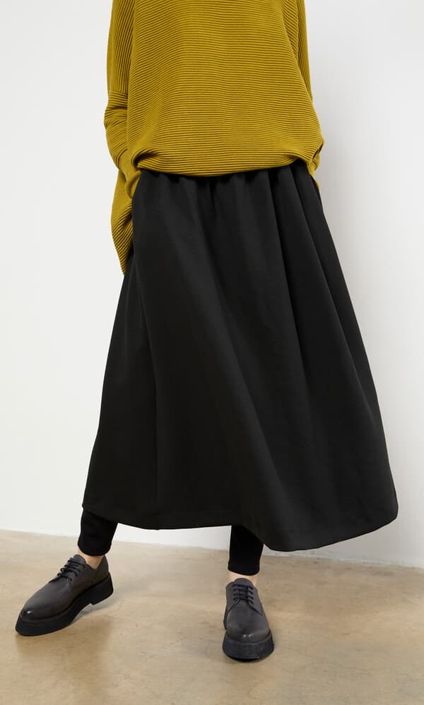 Raven Skirt