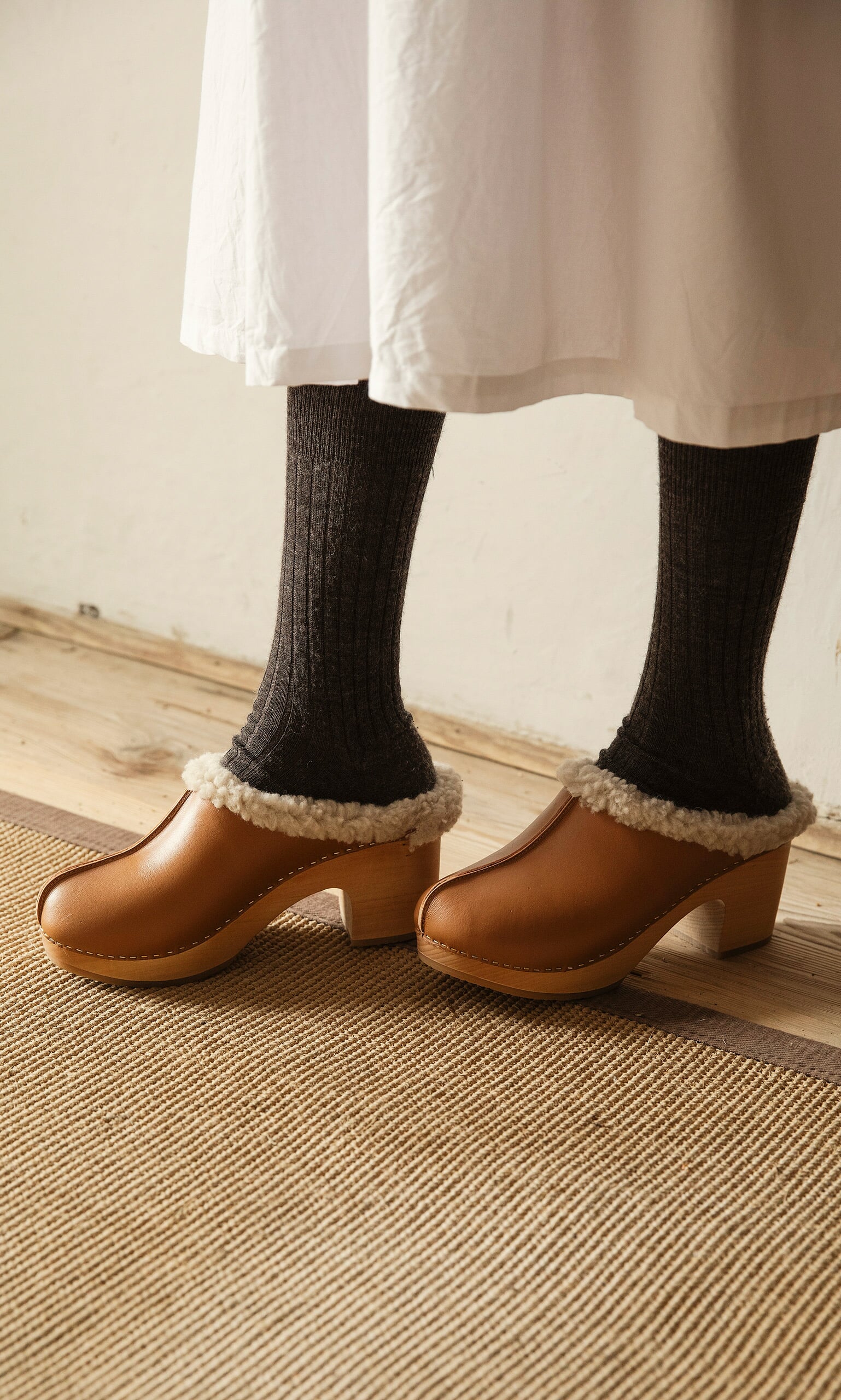 Shearling clogs online