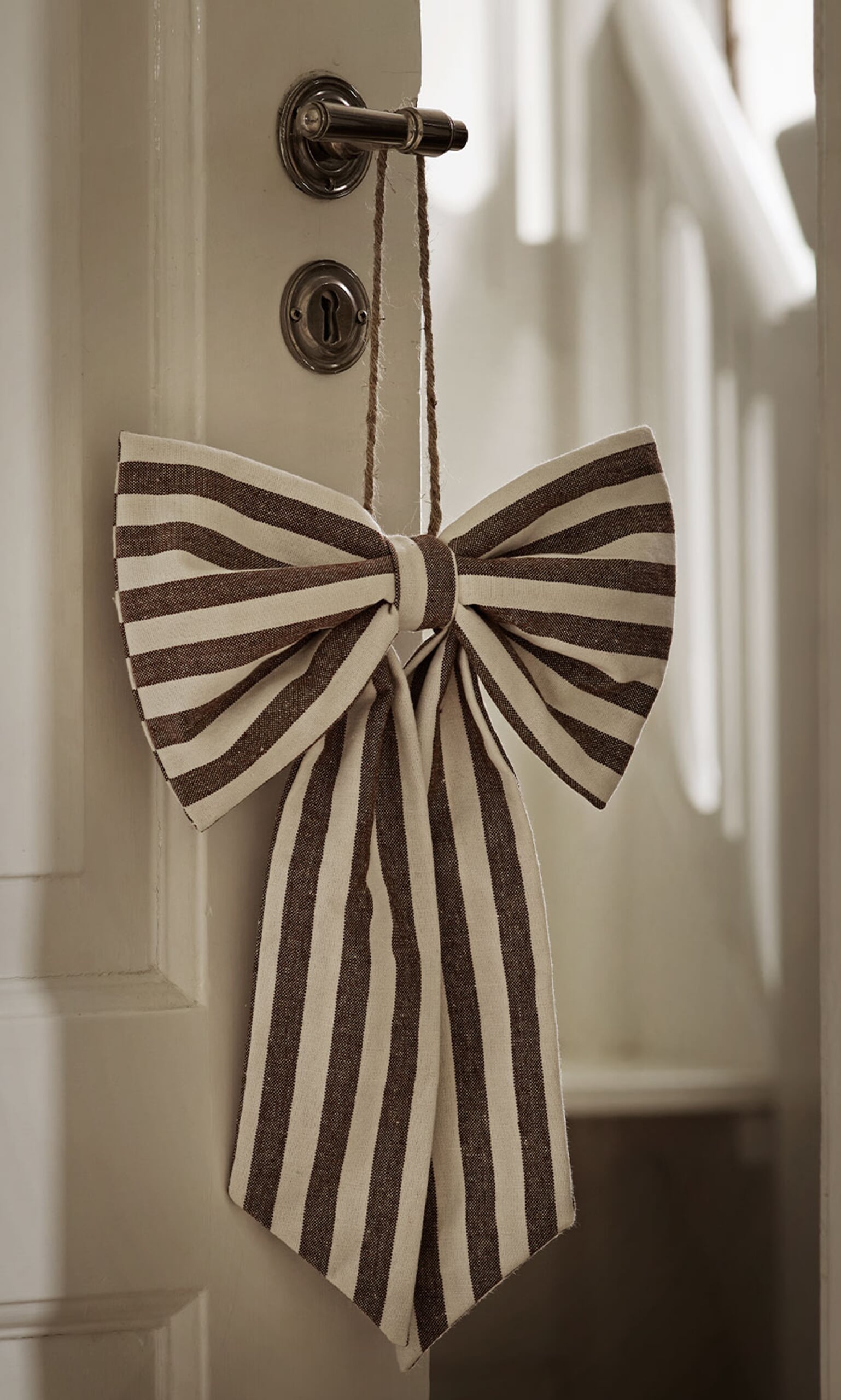 Big Striped Bow 