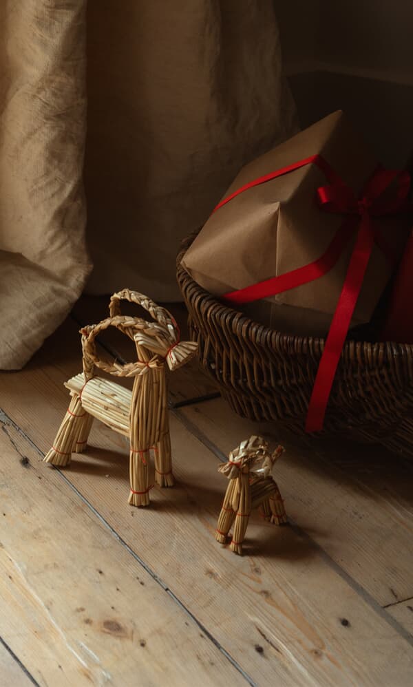 Straw Deer Decorations