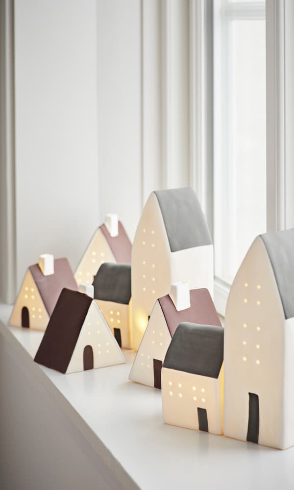 Porcelain Light up Houses (Set of 2 / Grey Houses)