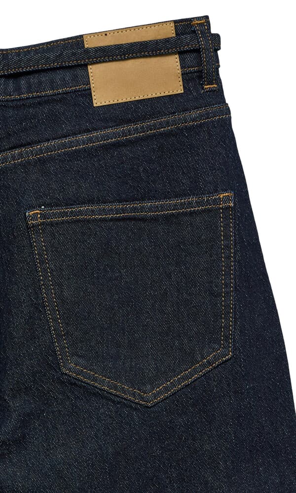 Belted Wide Jeans