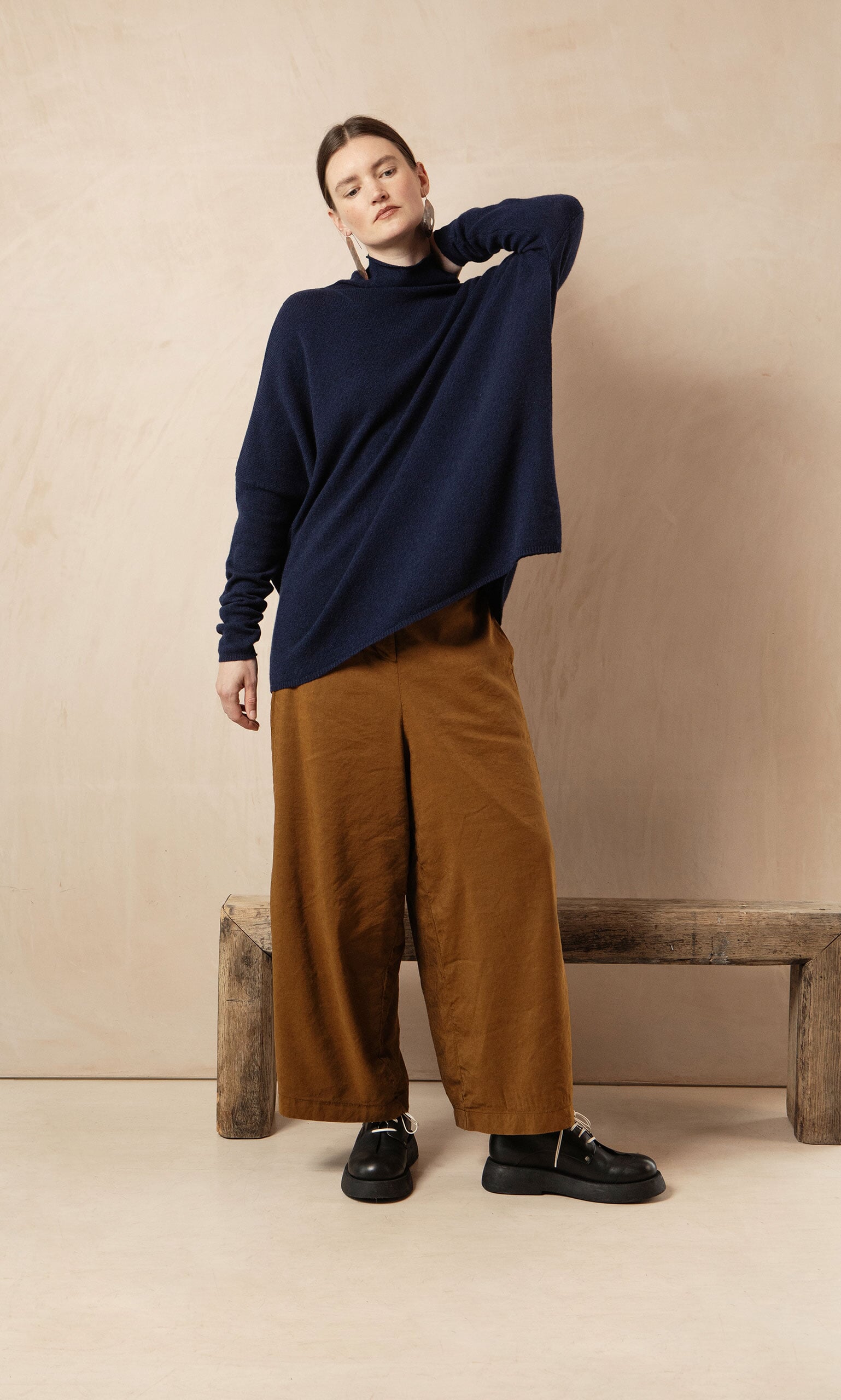 Navy Rollneck