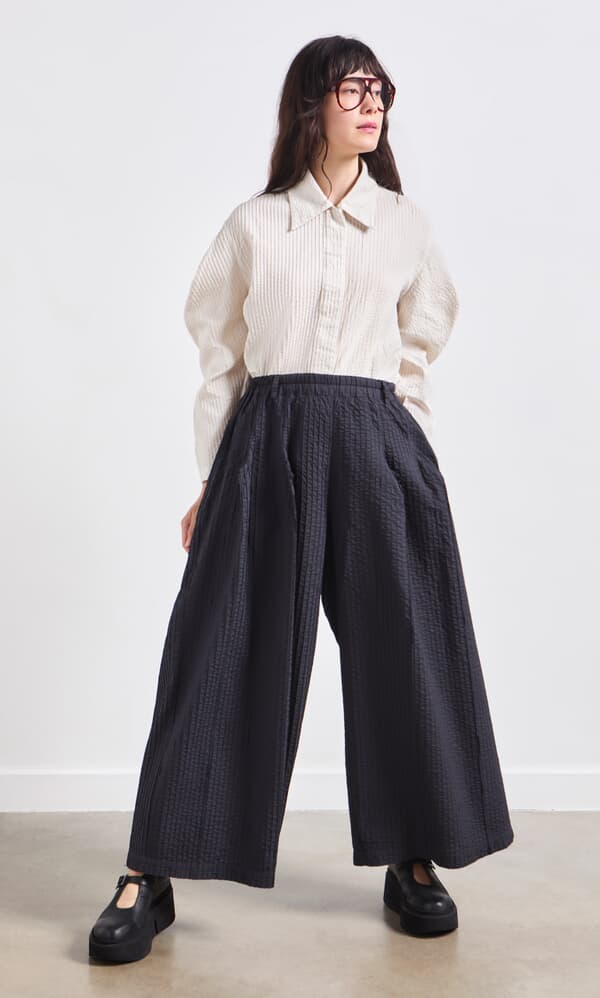 Kiri Pintuck Pants