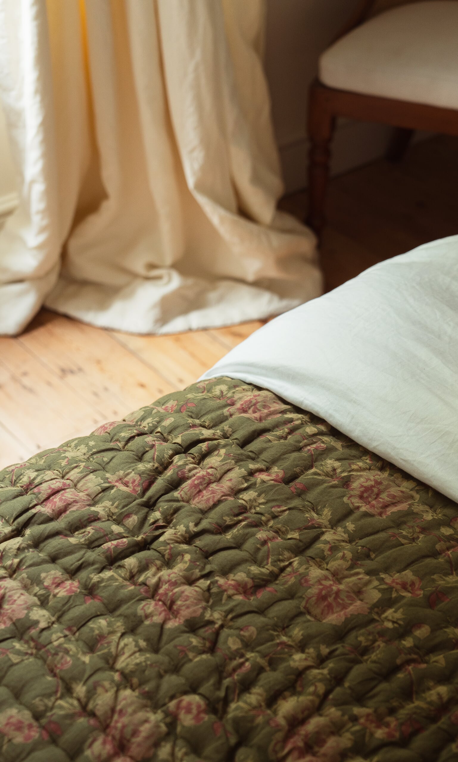 French Floral Quilt
